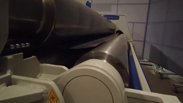 A la venta Roladora de Placa Bendmak 300-30/13 | Industrias Frimar | Maquinaria смотреть онлайн