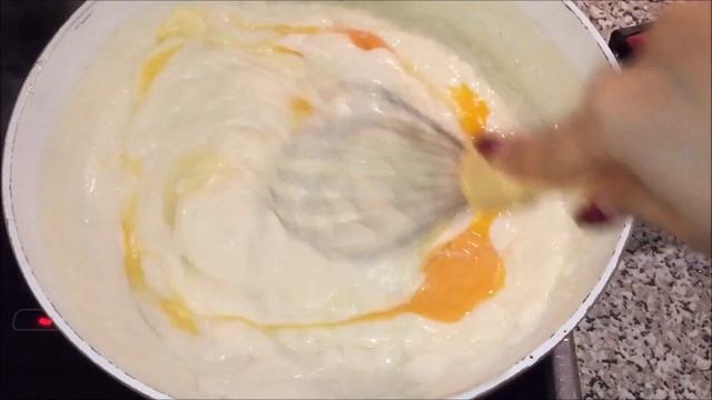 Пухкава заливка за мусака с прясно мляко смотреть онлайн