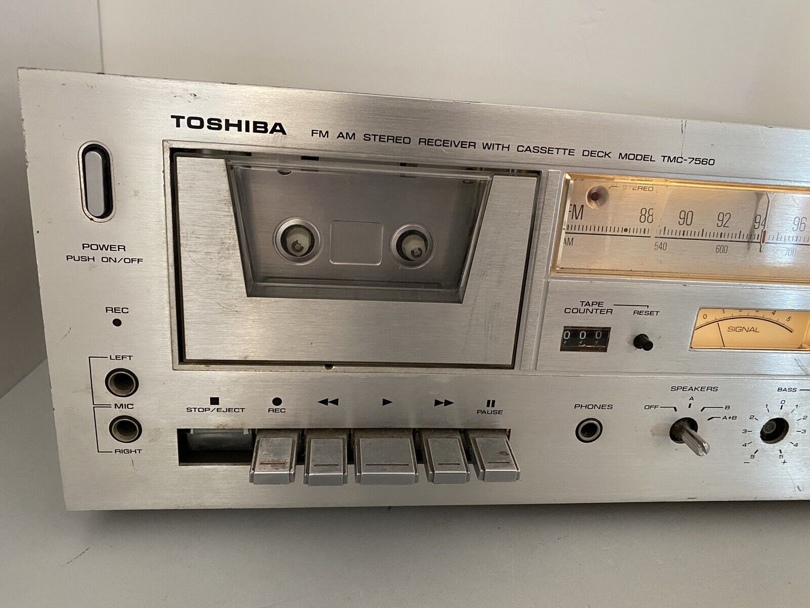 Винтажный стереоприемник Toshiba TMC-7560 с кассетной декой-ЯПОНИЯ-70-Х