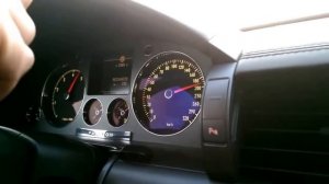 Volkswagen Phaeton 6.0 W12 acceleration