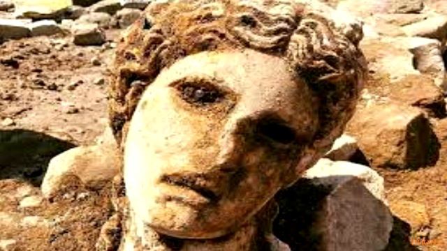 5 УНИКАЛЬНЫХ НАХОДОК В ПУСТЫНЕ!!! смотреть онлайн