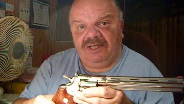 Colt Python 8 inch barrel Nickel - Review смотреть онлайн