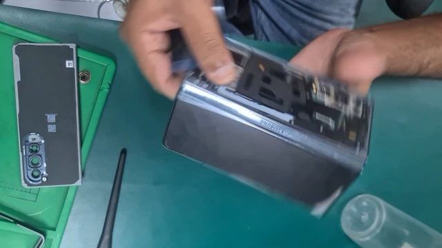 Galaxy Z Fold 4 Not fully Opened Solution смотреть онлайн