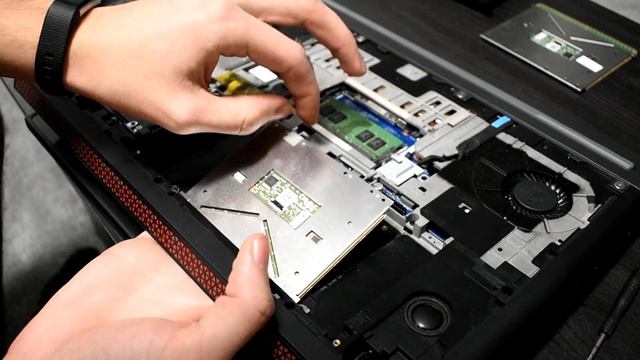 How To Fix The Touchpad In Your Dell Inspiron 7567 Gaming Laptop! - Touchpad Replacement Guide