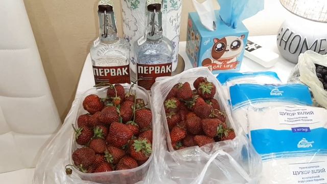 Пицца на завтрак/Утренний уход/Покупки на рынке/Заготовка ежевики/Пастила смотреть онлайн