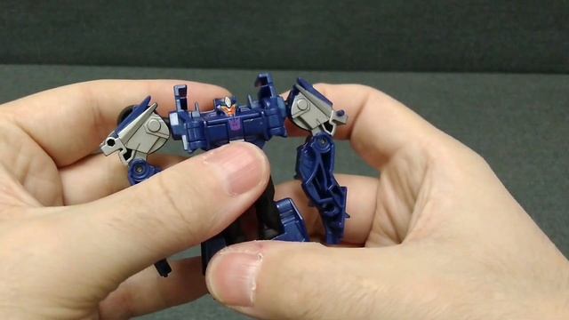 Обзор трансформера Breakdown - Cyberverse - Legion Class - Transformers: Prime. Музей Р-ТФ.