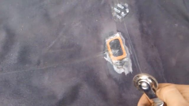 Как заклеить надувной матрас. смотреть онлайн