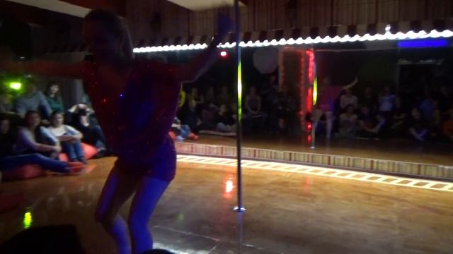 Pole-dance tango. смотреть онлайн