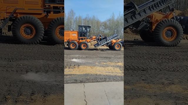 Автогрейдер ДЗ-250 смотреть онлайн