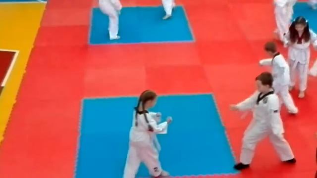 Сдача на жёлтый пояс 02.12.16. часть 10 смотреть онлайн