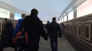 Переход на Курской.