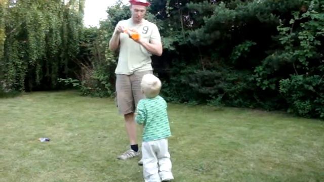 Birk klapper sæbebobler смотреть онлайн