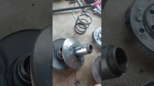 Устройство и обслуживание заднего вариатора Honda lead 90