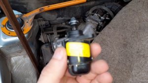 замена датчика холостого хода на ваз 2112.avi