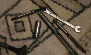 Настройка Регулируемой Развертки для Направляющих Клапанов Двигателя