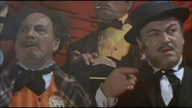Наша работа-очень тяжелая работа. Особенно, когда цельный день работаешь… смотреть онлайн