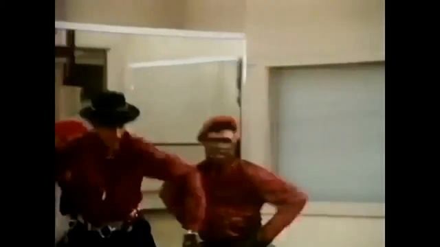 Breakin - 99 1/2 Carol Lynn Townes (1984) смотреть онлайн