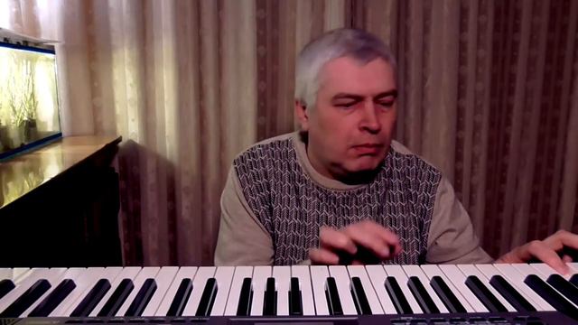 Геннадий Горин играет фонк на синтезаторе смотреть онлайн