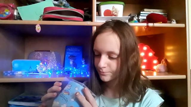 РАСПАКОВКА ПОДАРКА НА 8 МАРТА | Lovely Pets смотреть онлайн