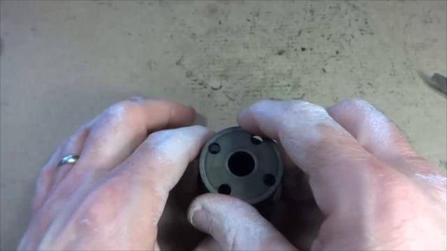 Overhauling 60 Year Old Sturmey Archer 3 Speed Hub смотреть онлайн