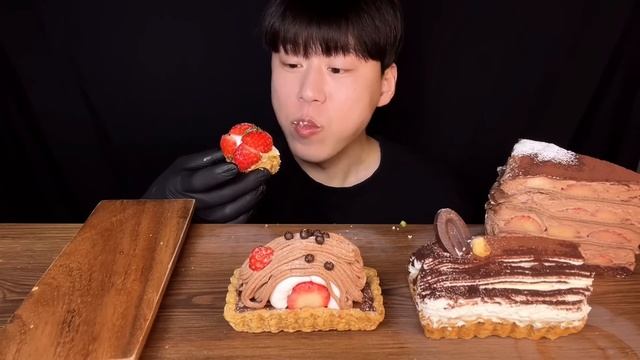 SUB) 도산맘마미아 딸기 크레이프 케이크 & 크림 파이 먹방 mukbang asmr 과일이 두툼하게 들어간 크레이프 케이크? 과일 듬뿍 파이? смотреть онлайн