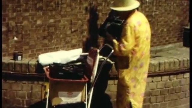 London, Portobello Road 1982 смотреть онлайн