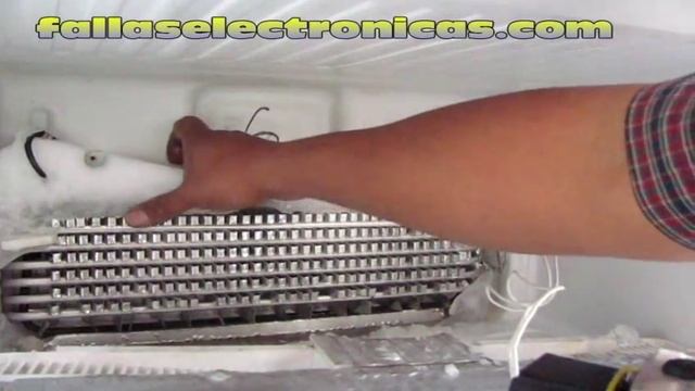 NEVERA Indurama SE LLENA DE HIELO ❌ NO CONGELA ❌ abajo смотреть онлайн