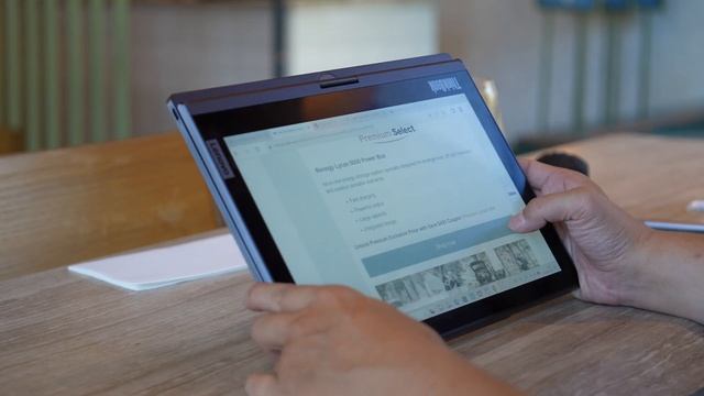 Lenovo ThinkBook Plus Gen 4 Review: Dual Screen Swivel Laptop!