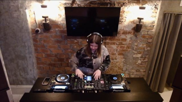 🔥 DJ KUSTOVA - DnB MIX 2 🔥 // MIX 2023 (dj set) // Impulse // Drum and Bass смотреть онлайн