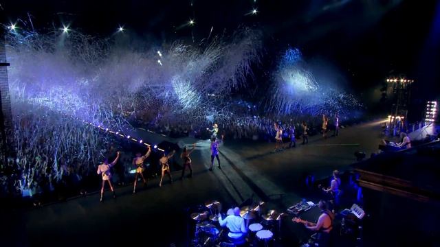 Myléne Farmer - Désenchantée - Stade de France 2009 Live смотреть онлайн
