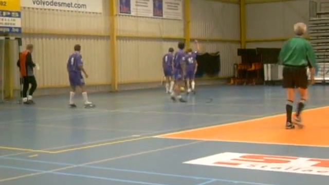 Minifoot - Match du 10-09=2007 смотреть онлайн
