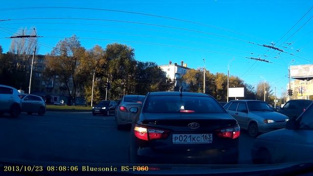 Видеорегистратор Bluesonic BS-F060 - дневная съёмка смотреть онлайн