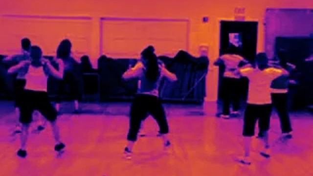 TNa Marley OUT to dance Beginner Level Reggaeton Class смотреть онлайн