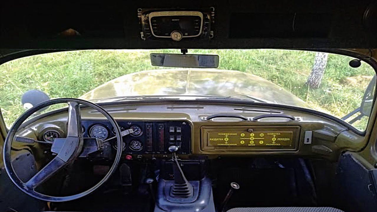 Такой ЗИЛ Я еще не видел, ВЫ наверняка Тоже. Его построил умелец из Смоленской области смотреть онлайн