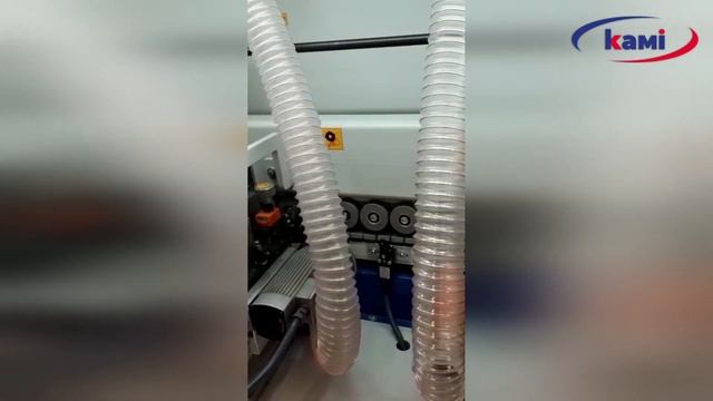 Нанесение кромочного материала на торец деталей. Кромкооблицовочном станке Alba Advantage 4 Ultra смотреть онлайн