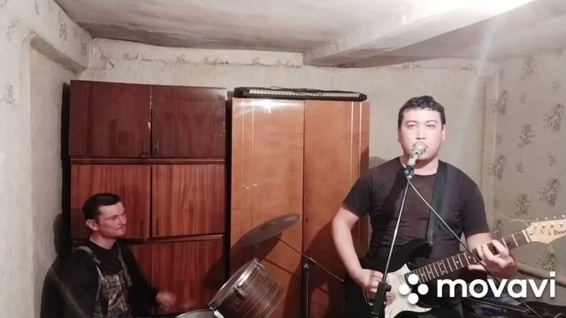 Берегись жала (Тяжёлый день) cover смотреть онлайн
