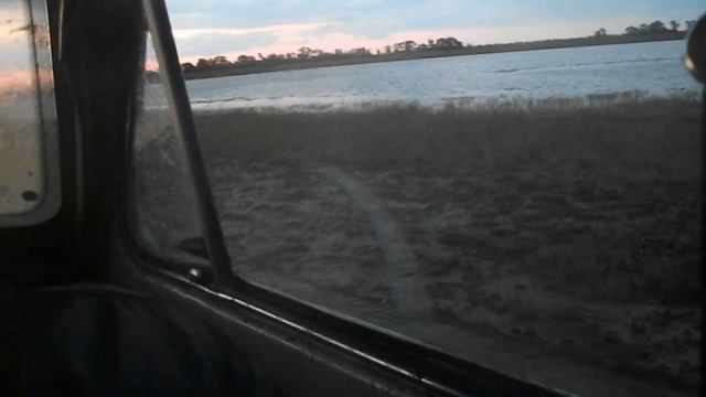 НИВА прошла солончак и мотор показал кулак ! смотреть онлайн