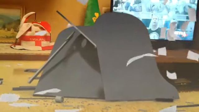 Пианино упало с 3 этажа смотреть онлайн