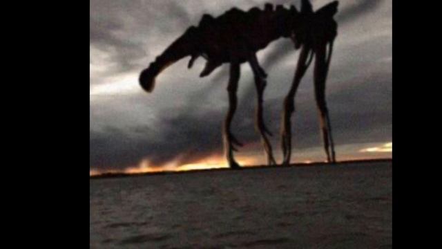 Megalophobia With Creepy Minecraft Sounds смотреть онлайн