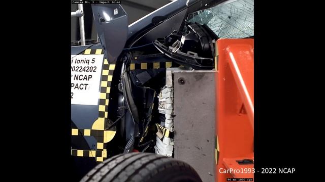 2022 Hyundai Ioniq 5 EV NHTSA MDB Side Crash Test смотреть онлайн