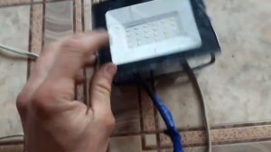 Плюсы и Минусы Светодиодного Прожектора.