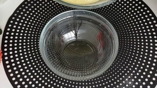 Mio marito mi chiede di cucinare questa torta 3 volte alla settimana! Facile e buonissima!