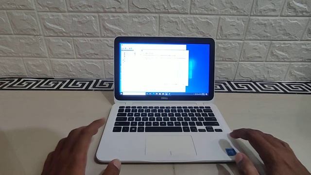 Dell Inspiron 11-3162 смотреть онлайн