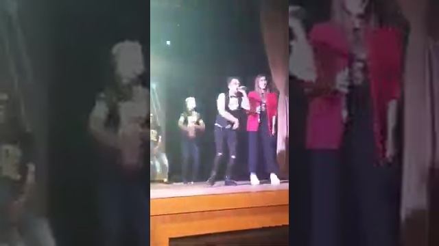 Коламбия Пикчерз не Представляет смотреть онлайн