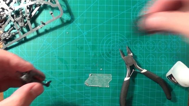 Building Poxwalkers Part 1 смотреть онлайн