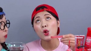 Красная еда VS Голубая еда Вызов ДОНА DONA