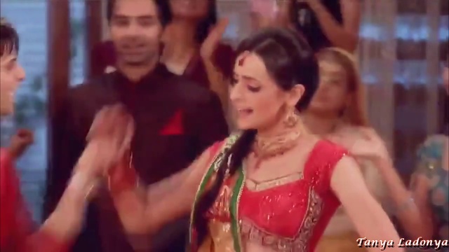 Веселые танцы в как назвать эту любовь?