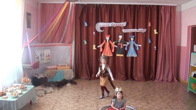 Танец года Мышки и Бычка. Исполняютс Лалетина Кира и Федотов Андрей смотреть онлайн