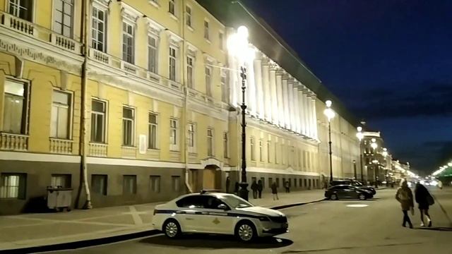 Санкт-Петербург вечером. Фаер-шоу. Уличные музыканты. смотреть онлайн