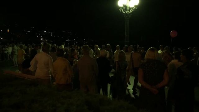 Ялта.набережная танцы! смотреть онлайн